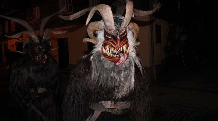 Parada duchów Perchtenlauf w Salzburgu