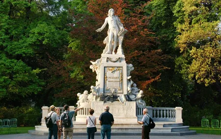 Vienna Private Classical Music Tour Museum Entry Concert