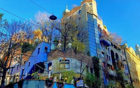 Our Vienna Neighborhood, Rochusmarkt-Hundertwasser-Hadid-Ferris