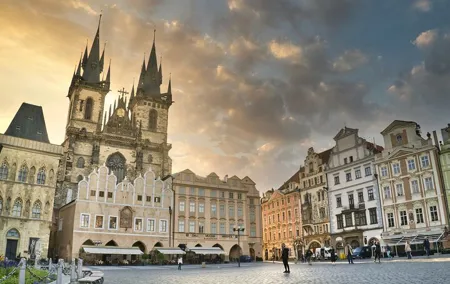 Prague : Private Custom Walking Tour with A Guide (Private Tour)
