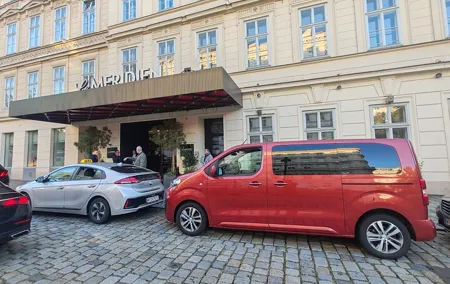 One Way Private Transfer from Vienna to Munich