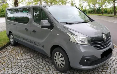 Private one way transfer from Karlovy Vary to Český Krumlov