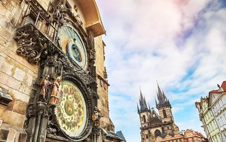 Prague Private City Walking Tour with Transit by Car