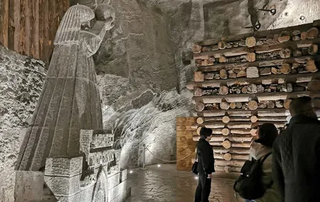 Guided Tour from Krakow to Salt Mine Wieliczka with hotel pick up