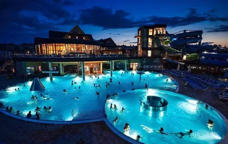 Zakopane Tour, Cable Car & Hot Springs from Krakow (Hotel pickup)