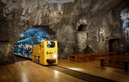 Krakow: UNESCO Bochnia Salt Mine Tour & Boat Expedition