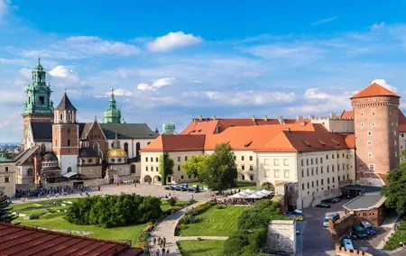 Krakow: Wawel Castle & Cathedral Guided Tour