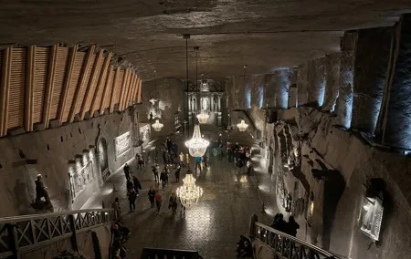 From Krakow: Wieliczka Salt Mine Guided Tour with Hotel Transfers