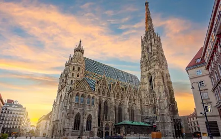 Private Transfer from Prague to Vienna with 1 hour Stop in Kutna Hora
