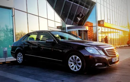 Private transfer: Krakow Airport - Krakow City