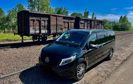 Auschwitz Birkenau Tour from Krakow: Private Transfer + Ticket