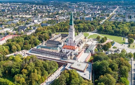 One-Day Wadowice & Czestochowa Tour from Krakow