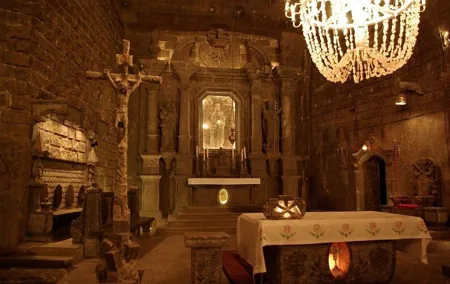 Wieliczka Salt Mine tour from Krakow with private driver