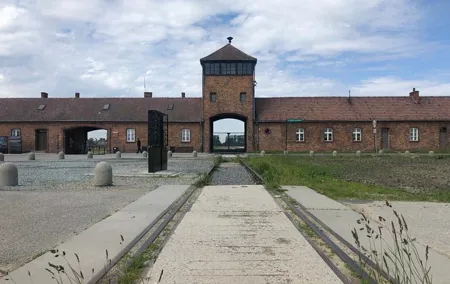 Auschwitz-Birkenau and Wieliczka Salt Mine Museum Guided Tour from Krakow