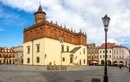 Private Tour for Krakow to Zalipie Village and Tarnow