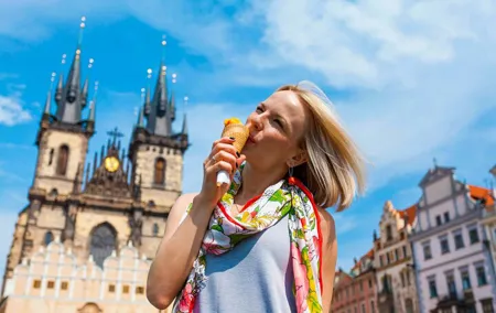 Charles Bridge & Old Town Prague Tour with Audioguide
