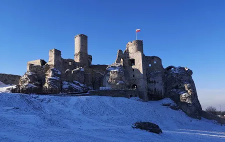 From Krakow: "The Witcher" Ogrodzieniec Castle Day Trip