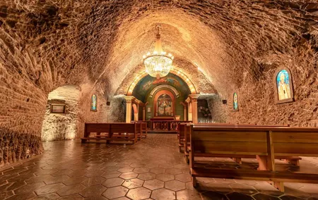 Wieliczka Salt Mine Walking Guided Tour with Fast-Track Ticket