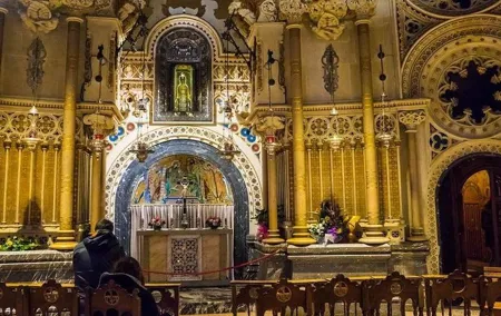 From Krakow: Wadowice and Czestochowa Full-Day Tour