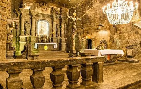 Krakow: Wieliczka Salt Mine Guided Tour