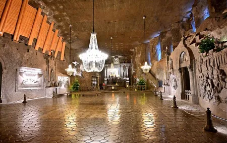 Wieliczka Salt Mine Guided Tour from Krakow With Hotel Pickup