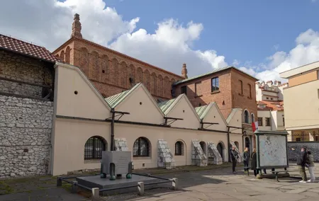 Krakow 3 Hrs Private Tour in Jewish Quarter and the Ghetto