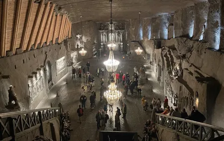 Wieliczka Salt Mine Guided Tour with Private Transportation