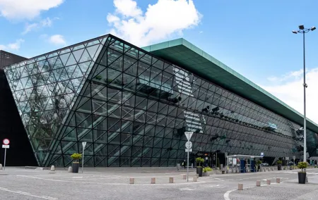 Krakow Airport - Krakow City Private Transfer