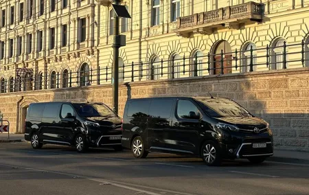 Luxury Private Transfer from Krakow to Prague