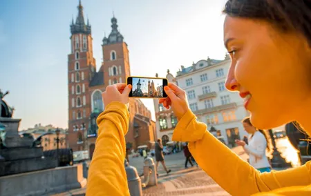 Full Day Private Tour of Krakow's Old Town & Jewish Quarter