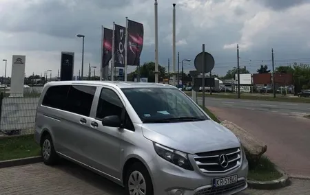 international transfer from Krakow (airport) to Vienna