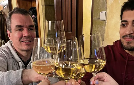 3 Hours Food Tour in Prague Retro