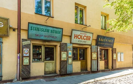 Guided Walking Tour in Krakow Jewish Quarter Kazimierz