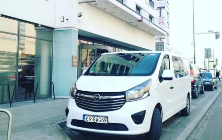 Transfer from Krakow (Balice airport) to Brno