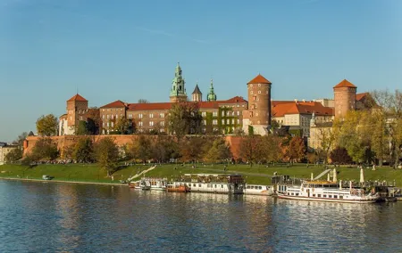Wawel Castle and Wieliczka Salt Mine Tour in Krakow with Lunch