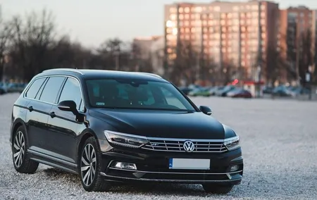Poland Zakopane city private transfer-Krakow Balice Airport