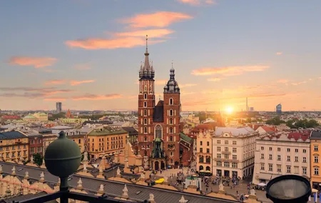 5-Day Lesser Poland and Krakow Sightseeing Tour with Rafting