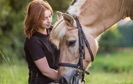 From Krakow: Horse Riding by the Lake Private Tour