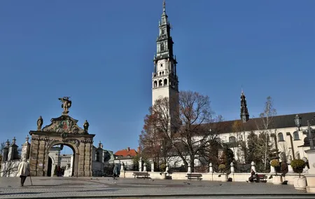 Full-Day Pilgrimage to the Black Madonna from Krakow