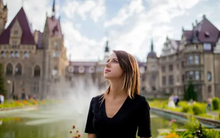 Krakow to Moszna Castle and Plawniowice Guided Tour by Car