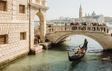 Venice In a Day: St Mark's, Doges Palace Gondola Ride & City Tour