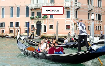 Venice: Grand Canal by Gondola with Live Commentary