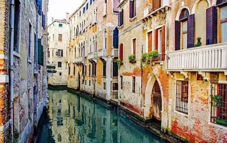 Tour of The Real Hidden Venice
