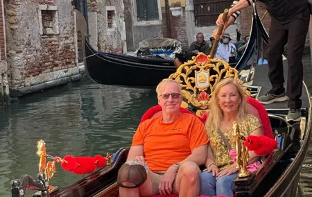 Gondola Ride plus Private Walking Tour in Venice