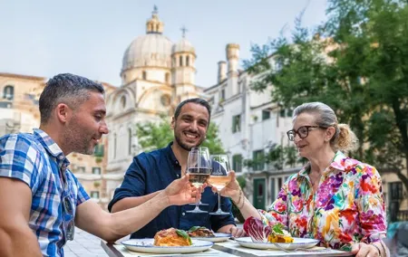 Venice Evening Food Tour: Bites, Drinks & Sit-Down Dinner