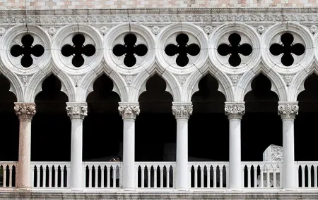 Tour of Venice in Doge's Palace and St Mark's Basilica