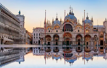 St. Mark’s Basilica Guided Tour with Venice Canals Gondola Ride