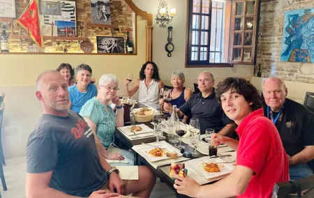 Tasty Rialto Farmers Market Food Tour in Venice with Wine Tasting & Sightseeing