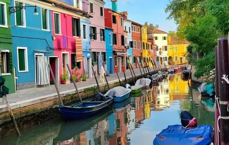 Half Day Boat Tour between Venice and the Islands