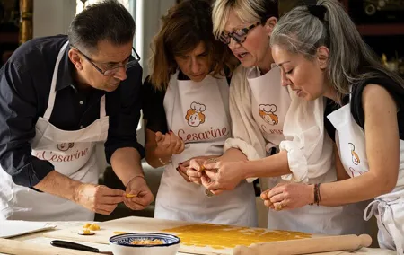 Small group Pasta and Tiramisu class in Venice